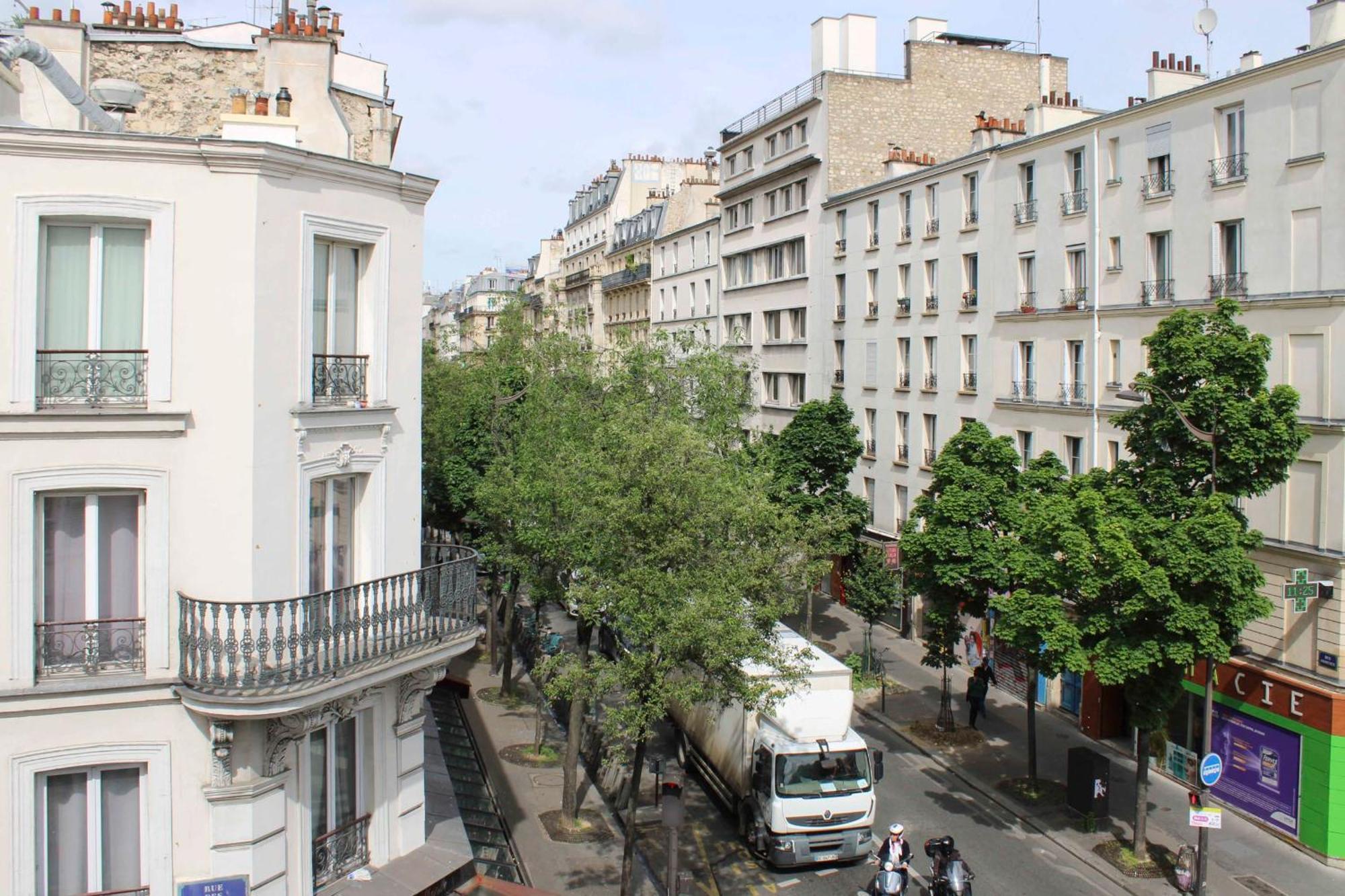 Beautiful Close To Montmartre Paris